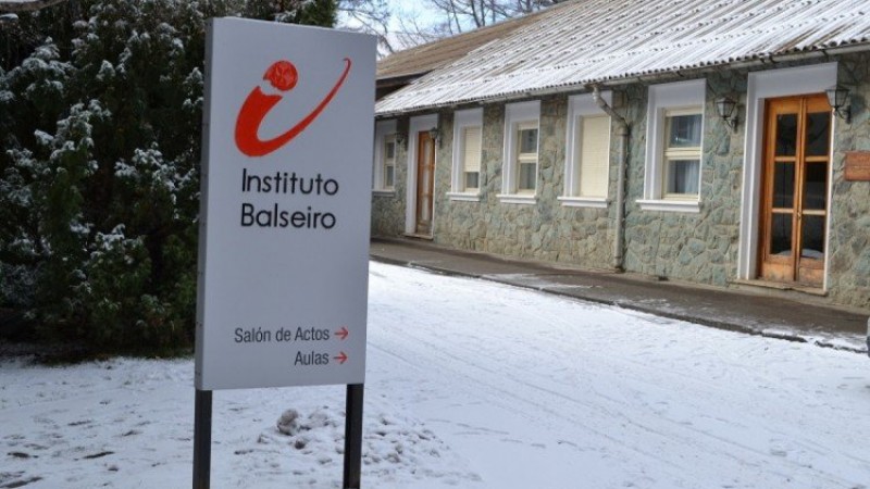 Se cumplen 66 años de la primera clase en el Balseiro